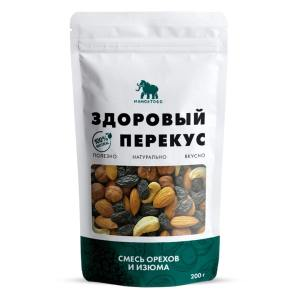 Смесь орехов и изюма